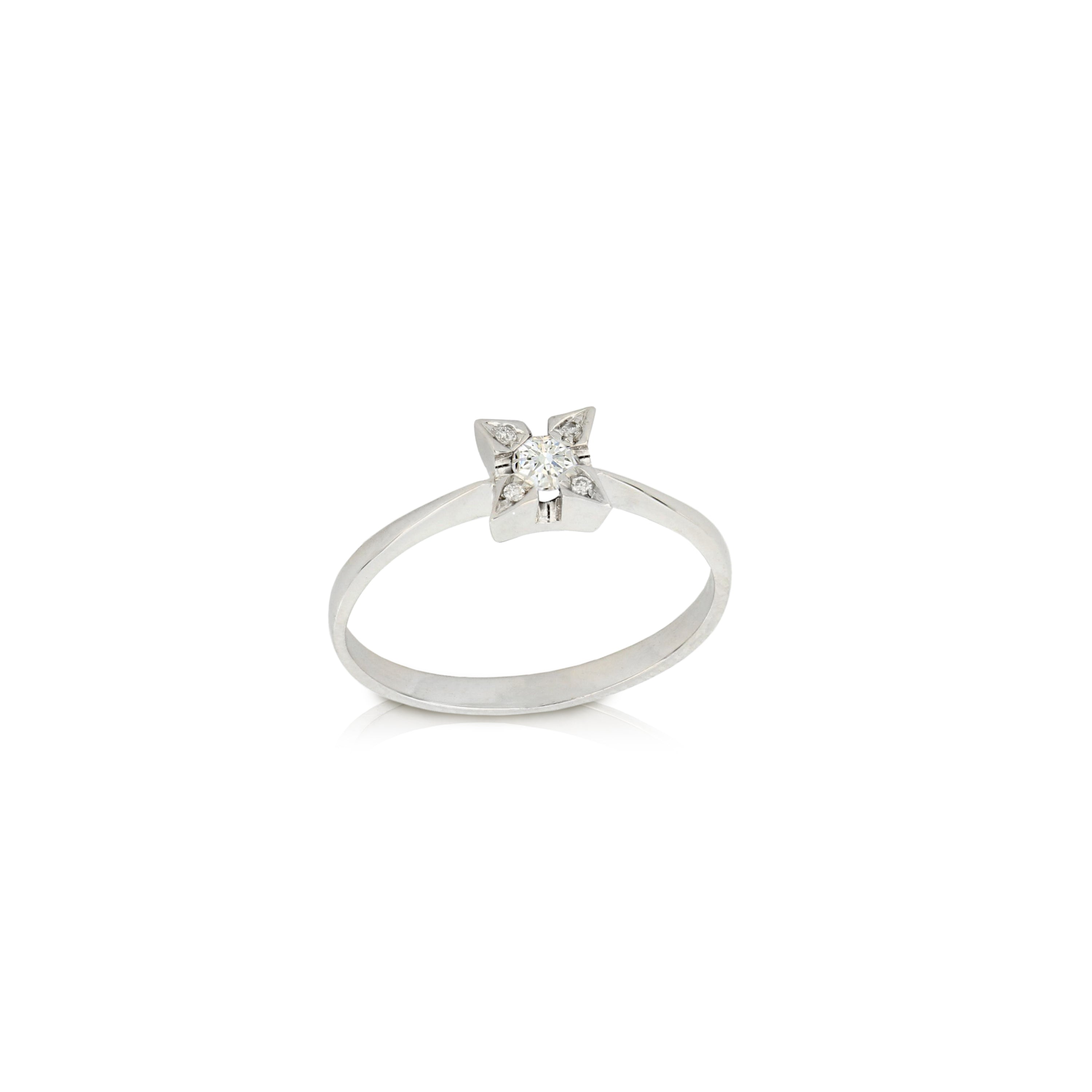 Solitaire ring with brilliants - GDAN00034