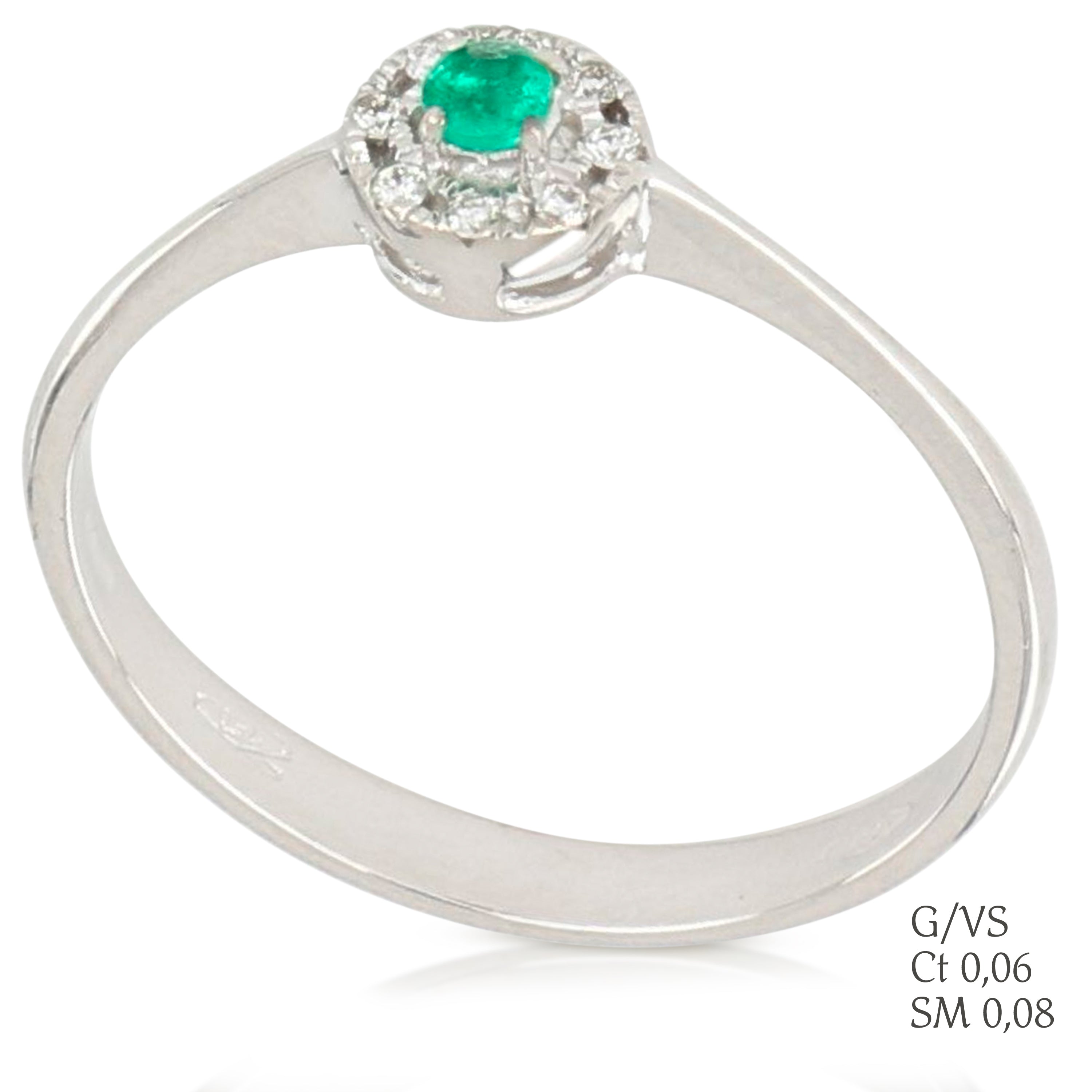 Diamond Ring and emerald - GDAN00048